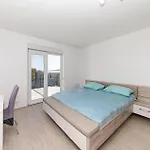 Amazing Home In Gornji Muc Muc