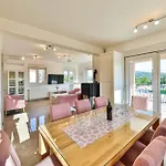 Amazing Home In Gornji Muc Holiday home