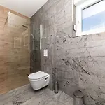 Amazing Home In Gornji Muc * Muc