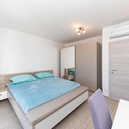 Amazing Home In Gornji Muc